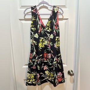 Vince Camuto V-Neck Dress